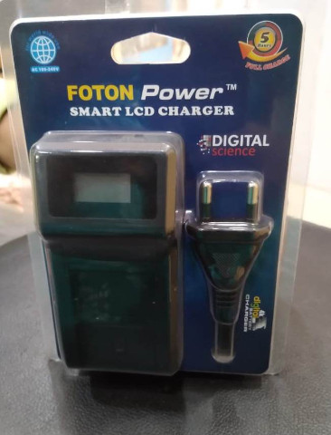 FOTON Power Smart LCD Battery Charger